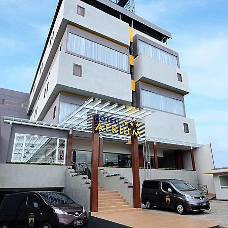 Atrium Premiere Cilacap Exterior photo